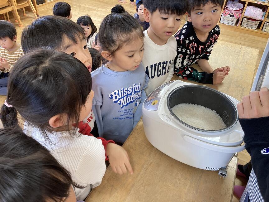 おにぎり食べたよ(本園 青組)