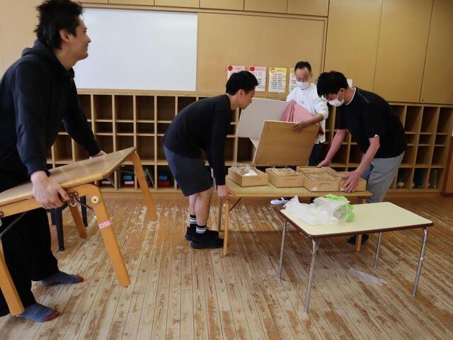 「お引越し」（本園　すみれ組・れんげ組）