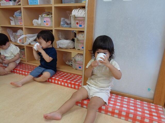 しっかり水分補給をして熱中症予防！（分園）