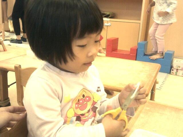 ハサミを使ってワンカット切りをしました。