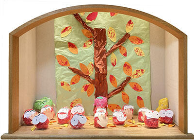 飾り棚ブロック（本園）