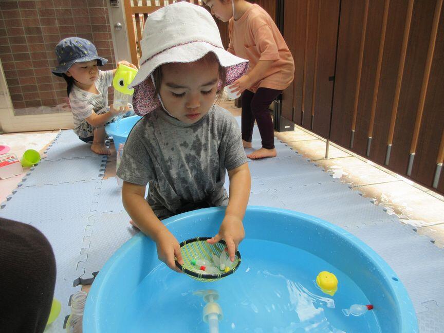 「水あそび」(分園)